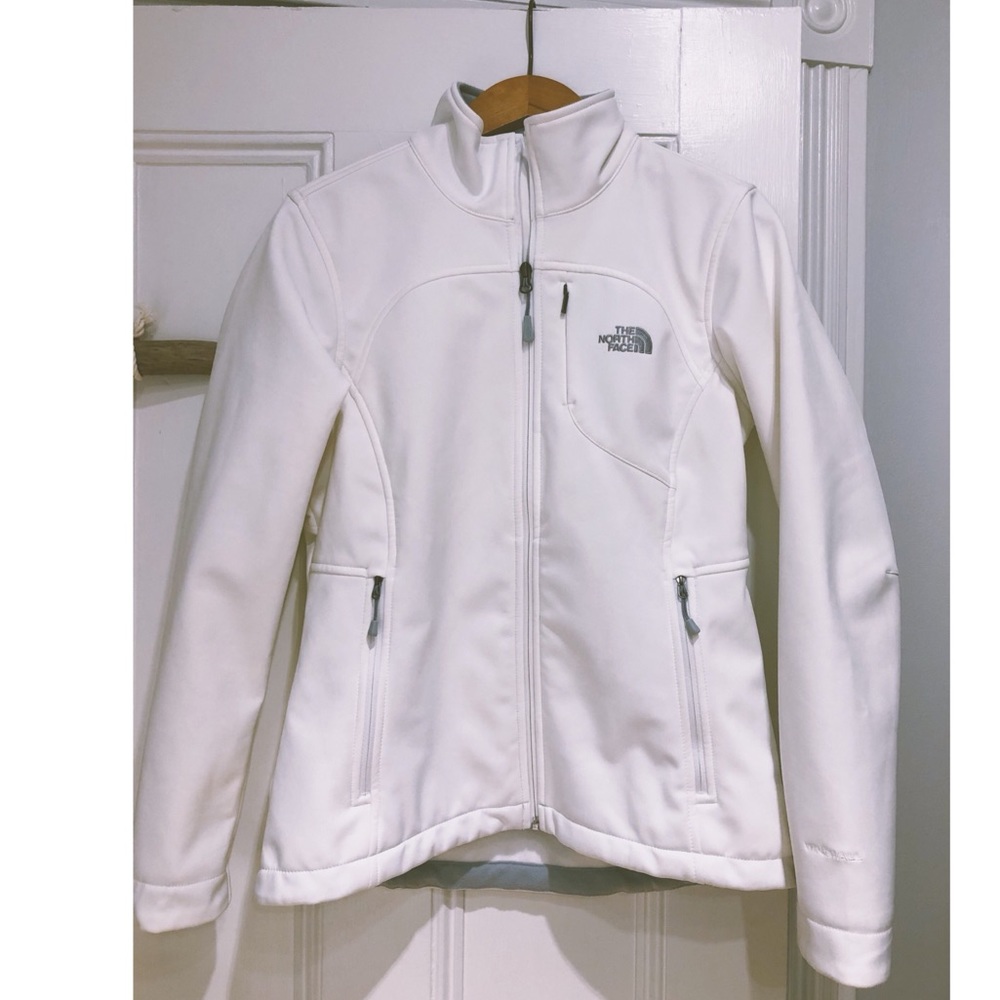 White womens north face coat Apex bionic